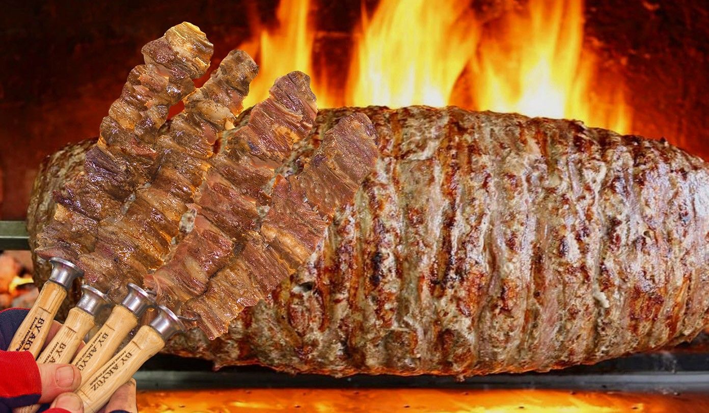 Artvin Cağ Kebap | Odun Ateşinde Otantik Lezzet (1 Kg)